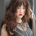 หนุ่มๆใจละลาย! นางเอกร้อยล้าน ใบเฟิร์น เที่ยวทะเล โชว์สวยใสโดนใจ (คลิป)