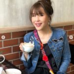 ทูลกระหม่อม รับสั่ง "ไม่เป็นไรฉันโอเค" ทรงพระดำเนินชมดอกไม้-เสวยกาแฟอะเมซอน