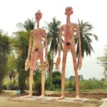 ฮือฮา!ชาวบ้าน สร้างเปรต ชาย-หญิงสูง 10 เมตร แก้บนวัด หลังถูกหวยรวย 6 ล้าน