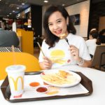 อร่อยต้องลอง! เมนูปลา "ฟิชแอนด์ฟรายส์" ของหวานใหม่ "แพนเค้กดีไลท์"