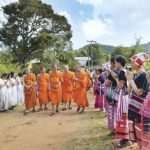 อธิการบดี-ผู้บริหารมหาจุฬาฯ  ตรวจเยี่ยม‘พระบัณฑิตอาสา’ : พระเครื่อง