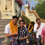 'ธนาธร' ขึ้นรถแห่รอบเมืองหนองคาย จี้ 'ประยุทธ์' ลาออก ถ้าจะเล่นการเมือง!!