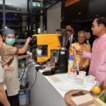 'บิ๊กตู่' วอนเลิกวาทกรรม 'คนจนติดคุก' โว รัฐบาลนี้ มีช่องทางช่วยสู้คดี