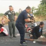 สุดยื้อ!ลุงย้อนศรชนสนั่นสิ้นใจสลด นศ.สาวสาหัส ชาวบ้านโวยกลับรถไกล(คลิป)