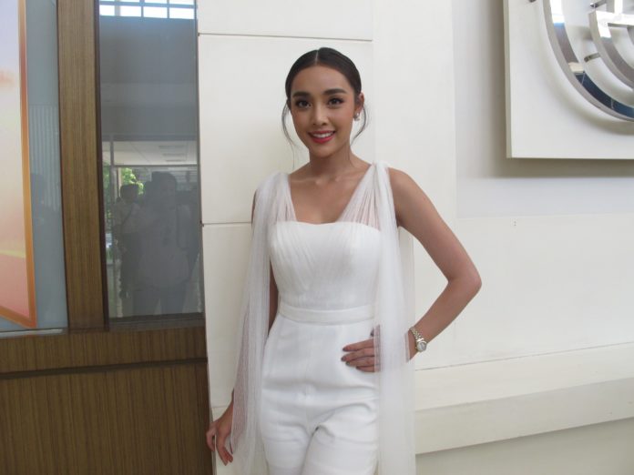 น้ำตาล น้ำตาล