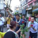'ชัชชาติ' นั่งวินฝ่ารถติด ลุยหาเสียงย่านราชเทวี ปชช.ให้กำลังใจสู้ๆ ชนะอยู่แล้ว