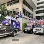 เพื่อไทย ปล่อยรถหาเสียง 6 สายทั่วกรุง ลั่นพร้อมตั้งรัฐบาลพาประเทศพ้นวิกฤต