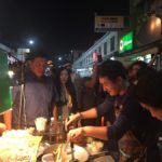 'ชัชชาติ' ตะลุยข้าวสาร ชิมสตรีทฟู้ด หมูปลาร้า จระเข้ย่าง ชูสร้างเป็นมาตรฐานโลก (คลิป)