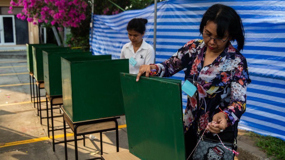ရွေးကောက်ပွဲမှာ မဲပေးနိုင်သူ သန်း ၅၀ ကျော်ရှိပါတယ်။