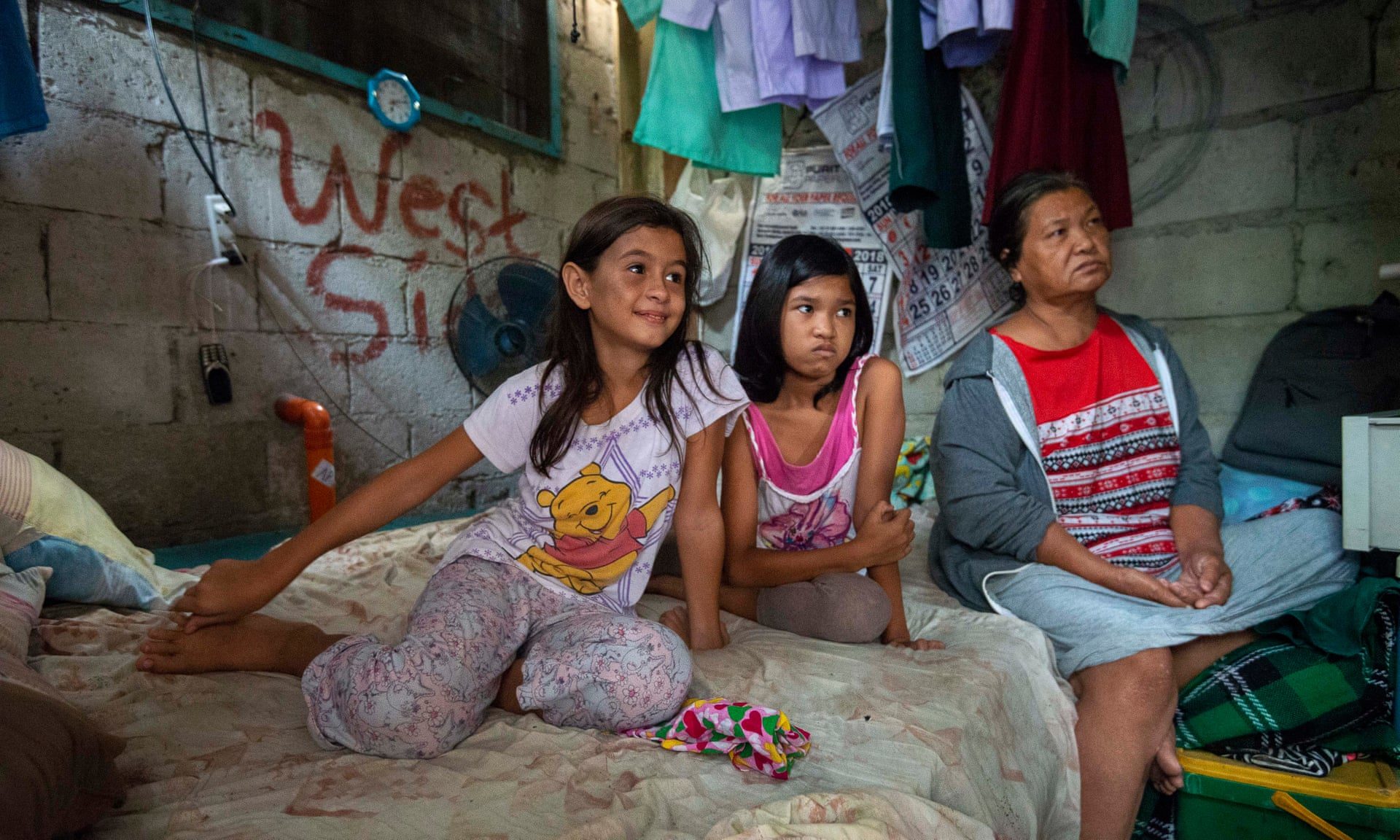 Philippines Prostitutes Photos