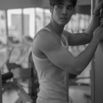 เด่นคุณ ชอบแอบถ่ายรูป แกรนด์ ชมเปราะมุมเผลอน่ารัก ให้อิสระโชว์หวือตามสบาย!