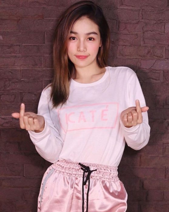 นักร้องหัวร้อน
