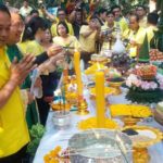 ตะลึงทั้งคำชะโนด ผู้ว่าฯ อุดรธานี นำทำพิธีขอขมาพ่อปู่ศรีสุทโธ พญานาคโผล่ขันน้ำมนต์