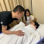 หนิง เผยนาทีวูบล้มตึงคาบ้าน ชาซีกขวา-เดินไม่ค่อยได้ เรียก ธัญญ่า คุยหลังไมค์(คลิป)