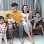 บัว สโรชา อุ้มลูกแฝด รับทรัพย์อื้อ ปู่ย่าตายายแจกทองท่วมตัว ลุงบีม ให้ทองเป็นกิโล(คลิป)