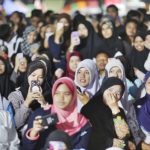 ชาวปัตตานี แห่ฟัง อนาคตใหม่ ปราศรัย 'ธนาธร' ชู 3 แนวทางแก้ปัญหาความไม่สงบ