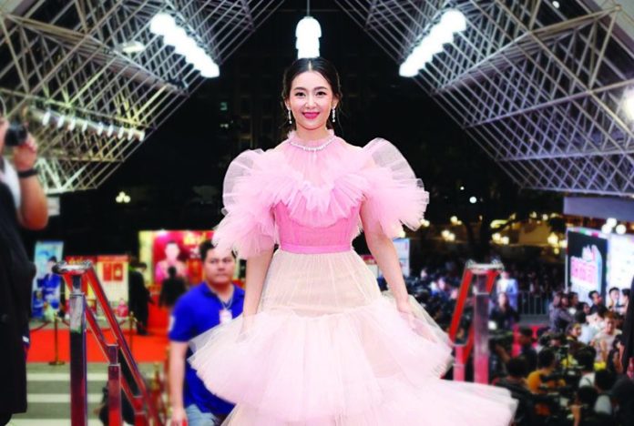 ‘เบลล่า’เป็นคนเดิม-โต้ดังเรื่องเยอะ