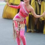 มันส์มาก! ญาญ่า ปะทะ แต้ว เชพบ๊ะ-ไหงง่อง โยกดุเดือด ถึงขนาดมีคนกระโปรงหลุด(คลิป)