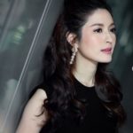 แอฟ กลับมาที่เดิม ย้อนภาพทริปสละโสด ฮ่องกง - 7ปีต่อมาทริปไหว้พระกับเพื่อนสนิท!