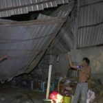 สระบุรีอ่วม! พายุซัดบ้านพังกว่า 60 หลัง 3 หมู่บ้านไฟฟ้าดับ โกดังทรุดทับรถเสียหาย