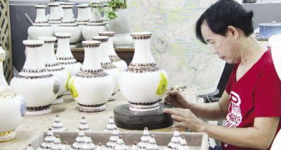 คนโทนํ้าอภิเษก โรงโอ่งเมืองราชบุรี