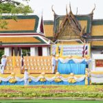 ริ้วขบวนเชิญ คนโทน้ำอภิเษก ไปวัดสุทัศนฯ เตรียมทำพิธีเสกน้ำเวลา 17.19 น.