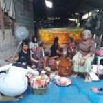 ยายทำใจไม่ได้ หลานชาย8ขวบ ถูกรั้วไฟฟ้าเพื่อนบ้านชอร์ตดับ ตร.แจ้งข้อหาหนัก