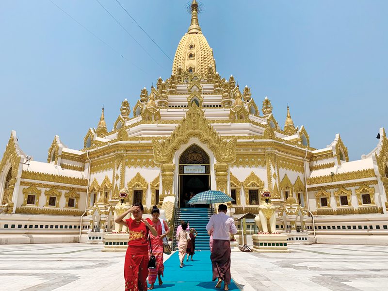 ไหว้พระวัดดังเมียนมา