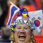 สุดคึกคัก! ภาพชุดจัดเต็ม สีสันขอบสนาม การแข่งขันวอลเลย์บอล ‘เกาหลี-ไทย’