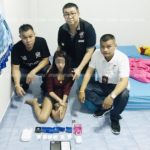 จับสาว26 ค้ายาบ้าย่านบางเขน อ้างหาเงินเลี้ยงลูก เผยลูกค้าวัยรุ่น-พระเพียบ!