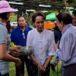 ส่องบรรยากาศ สงกรานต์พม่า สาดน้ำคึกคัก-ขึ้นท้ายกระบะ จัดเต็ม 'ซูจี' ร่วมฉลองด้วย