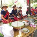 เที่ยวสุพรรณฯ ผู้ว่าฯเชิญชวนเที่ยวงาน มหกรรมวัฒนธรรมสานสัมพันธ์ 10 ชาติพันธุ์