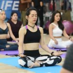 สวยสตรองสไตล์ Fitbit คลาสพิเศษโยคะ-พิลาทิสสุดฟิต เบิร์นเร้าใจ