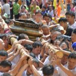แห่ร่วมอัญเชิญ หลวงพ่อพระใส ประดิษฐานบนพระอุโบสถวัดโพธิ์ชัย ปิดฉากงานสงกรานต์หนองคาย