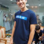 แค่ถ่ายรูปเล่น เต๋อ ขำคนแซวถือลูกโป่ง Will You Marry Me ยังไม่พร้อมมีข่าวดี