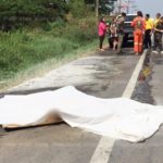 ไฟนรกไม่ปราณี! หนีโดนคลอกตายคาบ้าน พาส่งรพ.ไฟลุกเผาอีกรอบสิ้นใจกลางทาง(คลิป)
