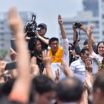 'ธนาธร' ปฏิเสธทุกข้อกล่าวหา งง 'ศรีวราห์' บอกให้ขึ้น 'ศาลทหาร'
