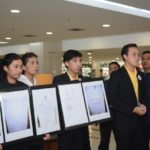 เพื่อไทยร้องกกต. สุดมึนบัตรเลือกตั้งล่องหน หายไปไหนถึง 180 ใบ (คลิป)