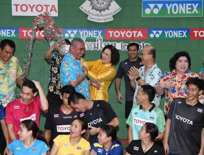 รัชนก