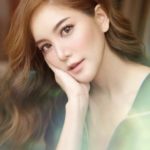 สวยด้วยฮาด้วย! ก้อย รัชวิน ยืนคุยกับสแตนดี้ พี่ตูน เป็นเรื่องเป็นราว ฝ่ายชายถาม...ทำเพื่อ?!