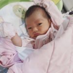 พ่อลูกอ่อน  เนม ปราการ  สุขใจ ช่วยภรรยาเลี้ยงลูก เห่อมาก จนไม่อยากออกจากบ้าน
