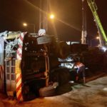 รถบรรทุกน้ำมันพลิกคว่ำ กลางถนนมอเตอร์เวย์ คนขับเจ็บ ตร.คาดหลับใน