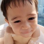 น่ารักสุดๆ สายฟ้า ลูกแม่ชม เล่นน้ำคลายร้อน เห็นแล้วอยากลงไปแช่บ้าง