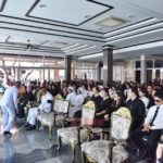 ร.10ทรงรับน้องแพรไว้เป็นคนไข้ในพระราชานุเคราะห์ เสี่ยเบนซ์บวชให้รองตี๋-เมีย