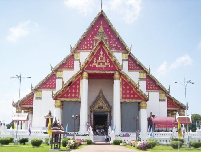 พระนั่งวัดมงคลบพิตร พระนครศรีอยุธยา : คติ-สัญลักษณ์