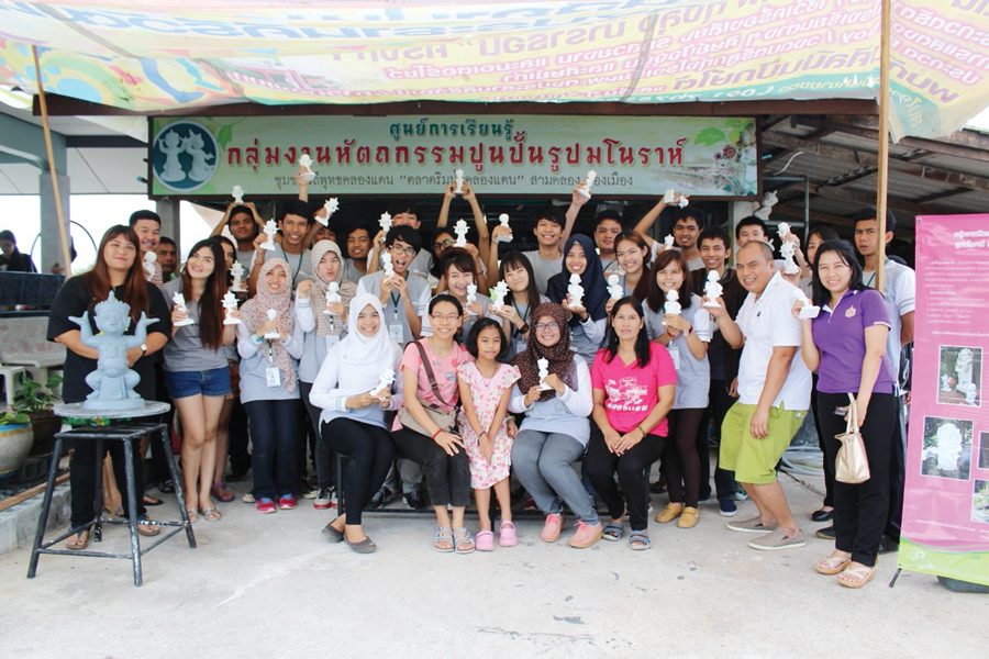 ‘ทองเอก’ยุค 2019 ว่าที่หมอเพื่อชุมชน