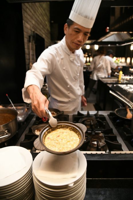 ห้ามพลาด 10 เมนูเด็ดร้านฮาร์เบอร์
