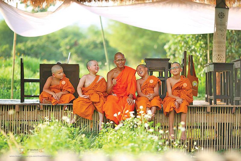 12 สามเณรน้อยปี 8