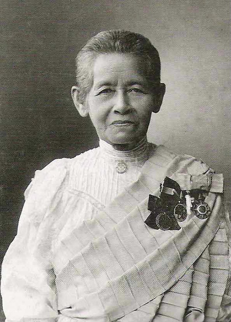 ข้าวแช่ 