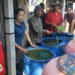 ชาวบ้านกว่า 100ชีวิต ทนใช้น้ำประปาเน่า 2ปี สีเขียว-กลิ่นเหม็น เป็นโรคผิวหนัง ติดเชื้อ